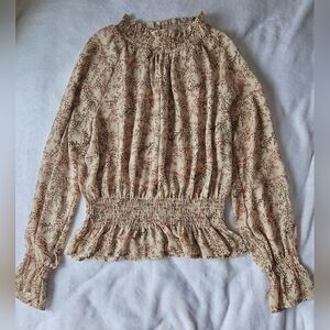 Womens Top beige/cream Flower Print Polyester. Medium.    #264